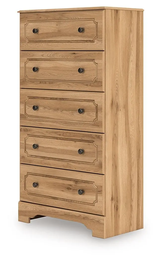 Aleaport Five-Drawer Chest in Warm Brown Wood Tone