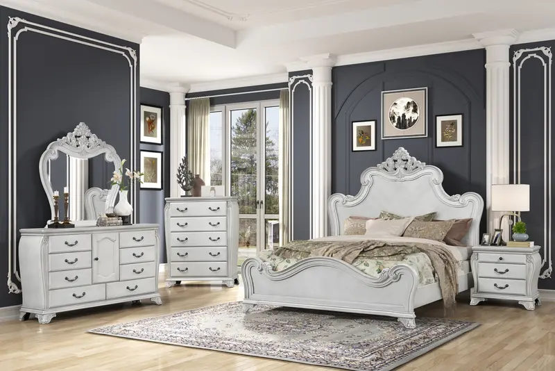 Antique White Traditional Nightstand Featuring Solid Wood Top and Elegant Molding