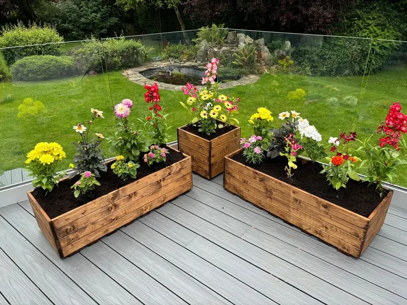 Charles Taylor Berwick Garden Planter – Rectangular Wooden Planter Box