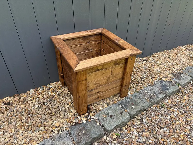 Charles Taylor Prestbury Garden Planter – Premium Timber Planter for Flowers and Herbs