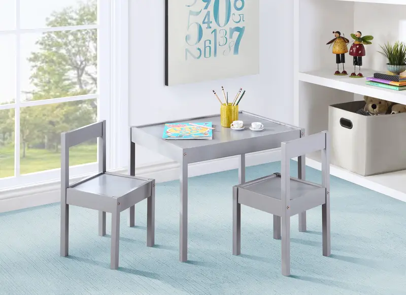 Della Solid Wood Kids’ 3-Piece Table and Chair Set