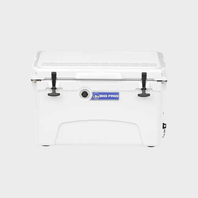 DENALI 45-Quart Cooler in Matte White