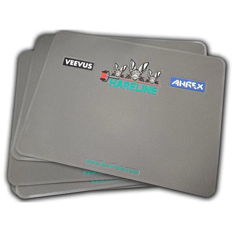 Hareline Mega Tying Pad – Extra-Large Self-Healing Foam Surface