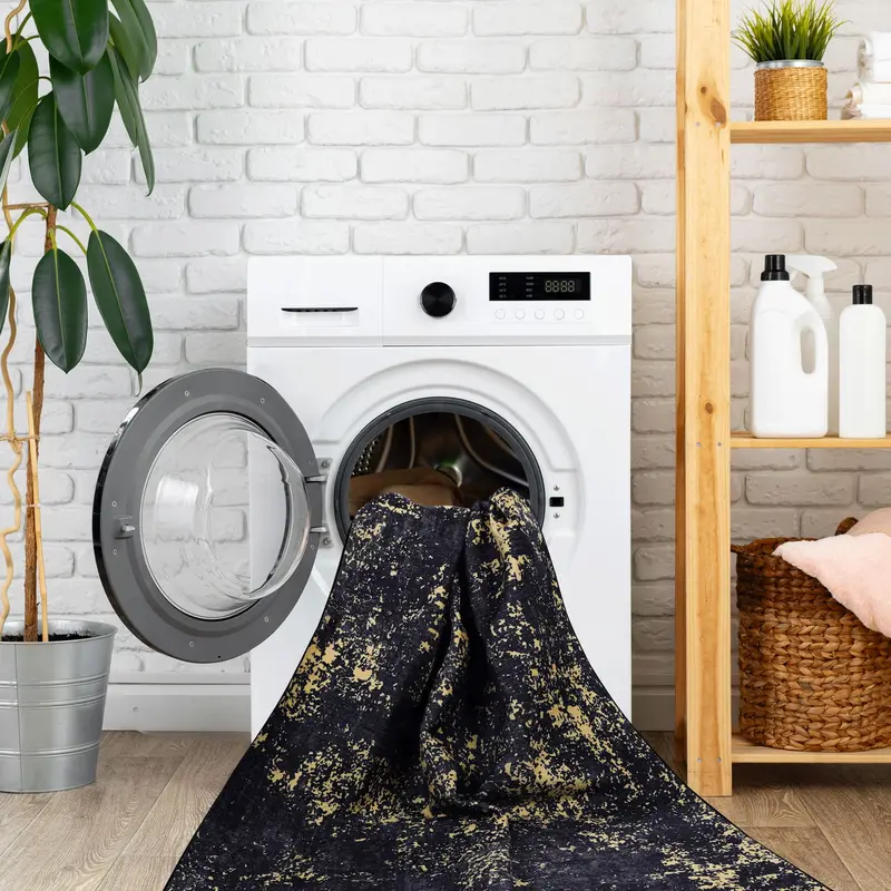Maval Elegant Washable Runner – Durable & Easy-Clean Style