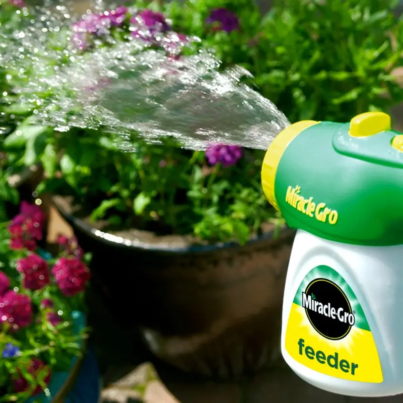 Miracle-Gro Hose-End Plant Food Sprayer for Easy Feeding