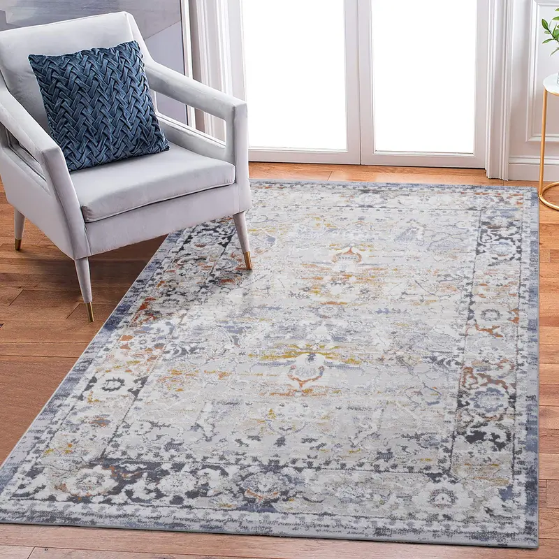 Payas Ivory and Gray 5 ft x 7 ft Small-Scale Traditional Area Rug