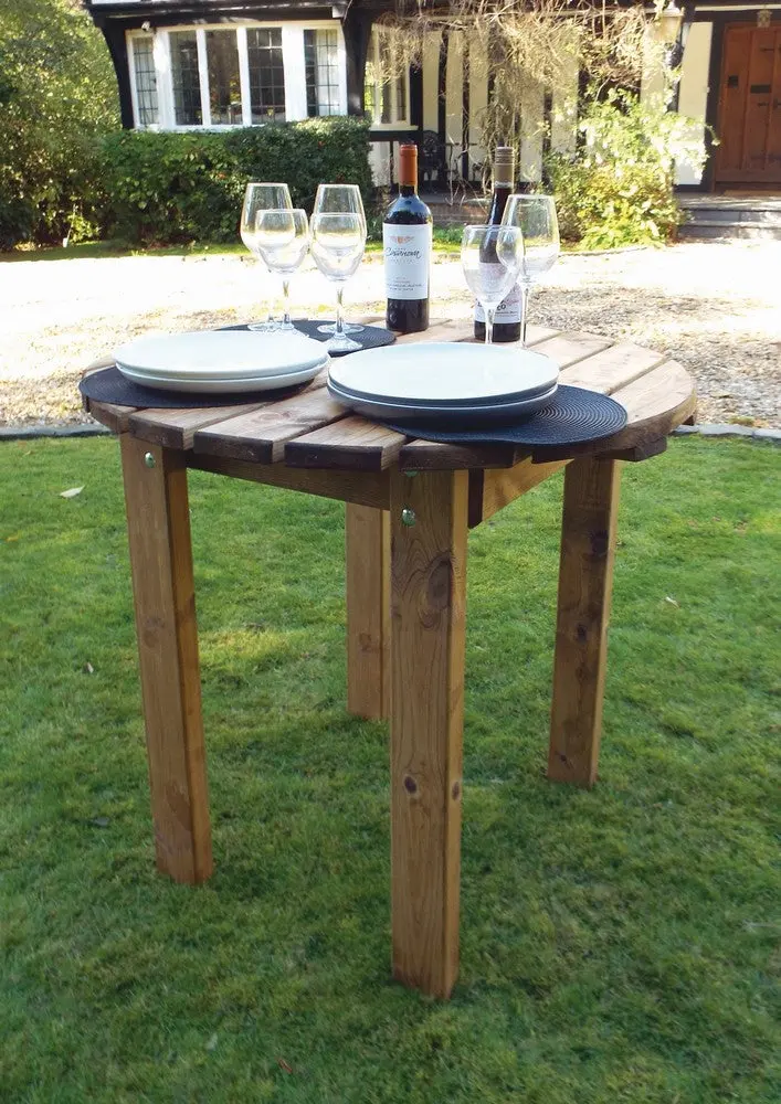 Scandinavian Redwood Rectangular Garden Table – Charles Taylor
