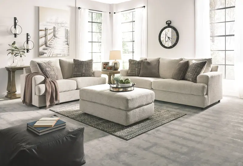 Soletren Living Room Set – Contemporary Sectional and Accent Chair Group