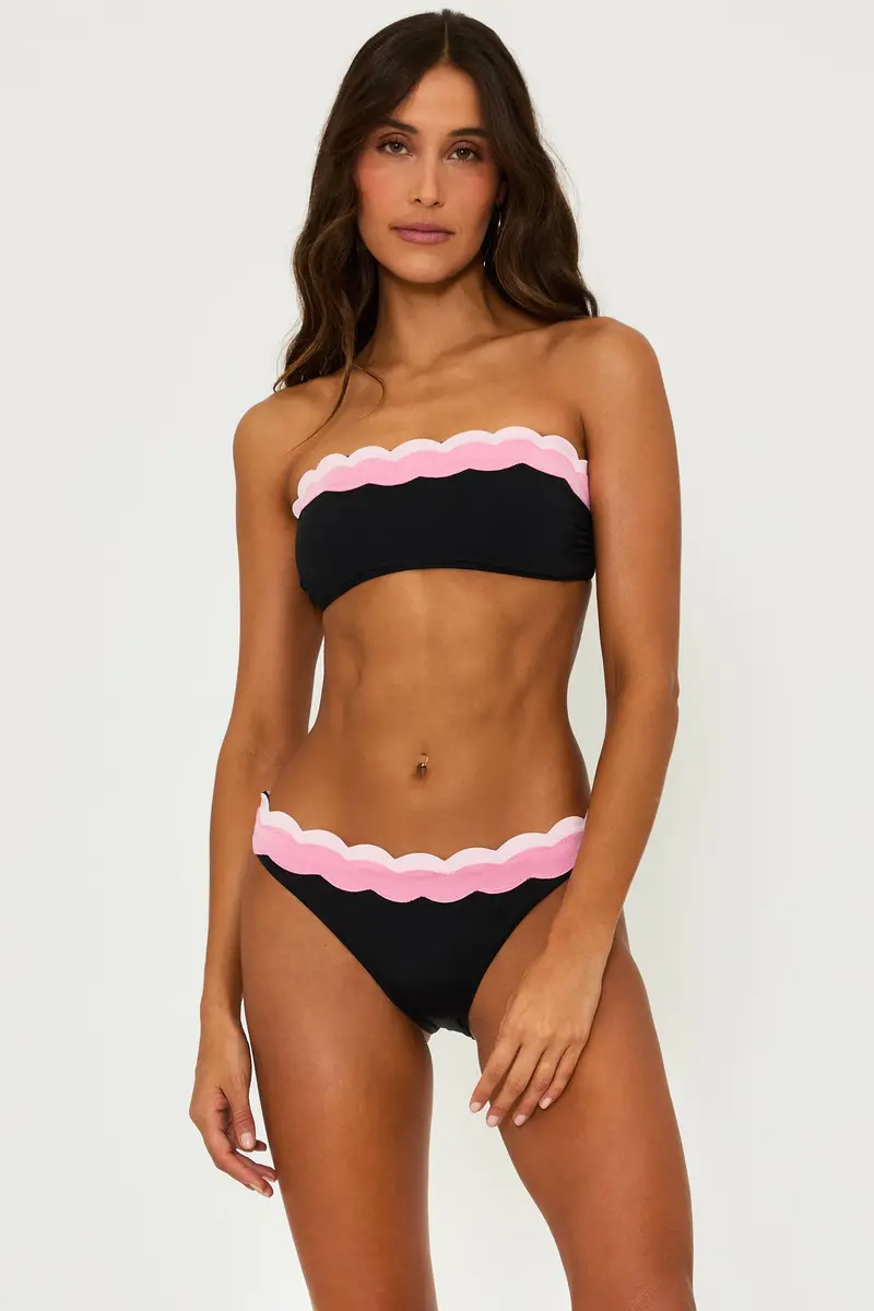 Sybil Sweet Berry Wave Cropped Top