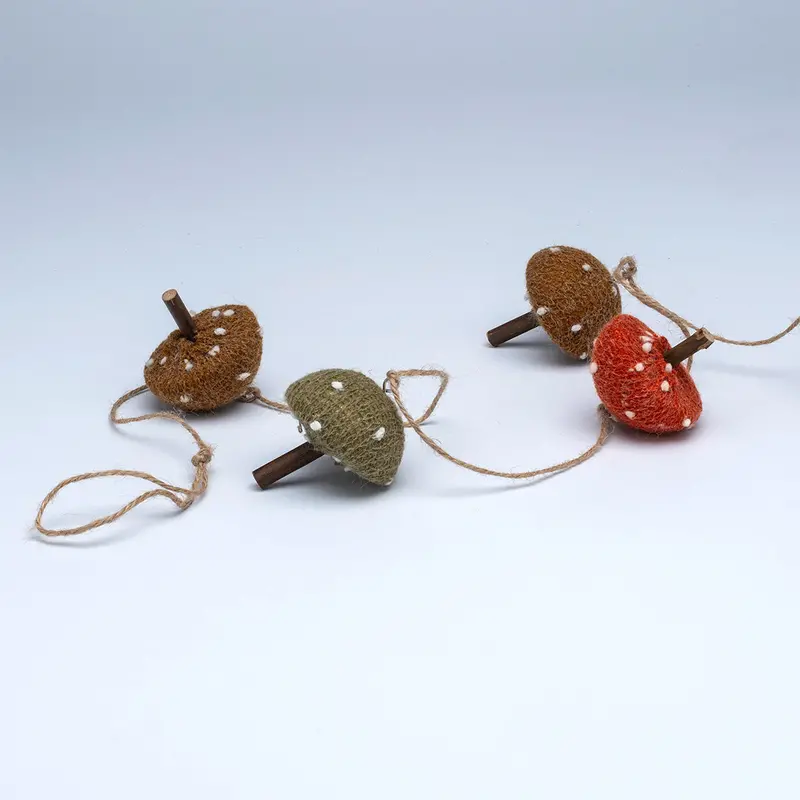 Toadstool-Themed Garland – 150cm Festive String Decoration in Brown & Green with Polka Dot Accents