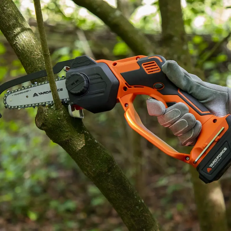 Yard Force 20V Cordless Mini Pruning Saw – Compact LS-C13 Model
