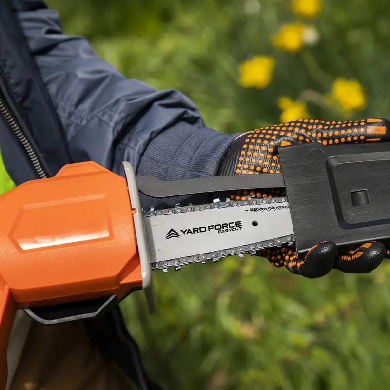 Yard Force 20V Cordless Mini Pruning Saw – Compact LS-C13 Model